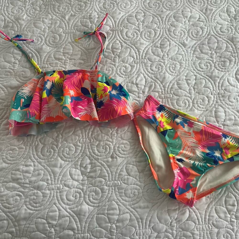 Cat & Jack bikini girls size medium 8